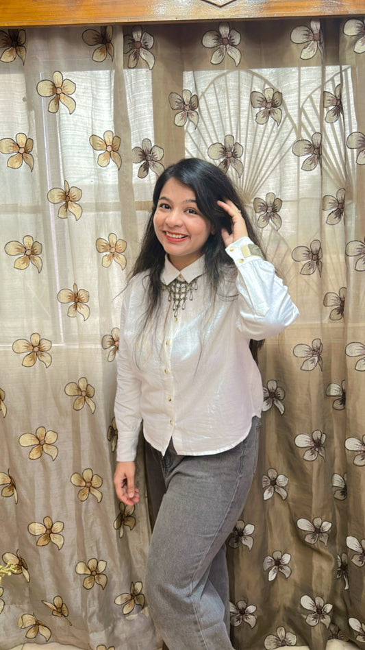 White Cuffed Sleeves Crop Shirt