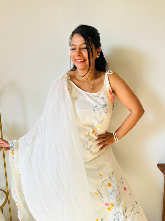 White Lover Suit