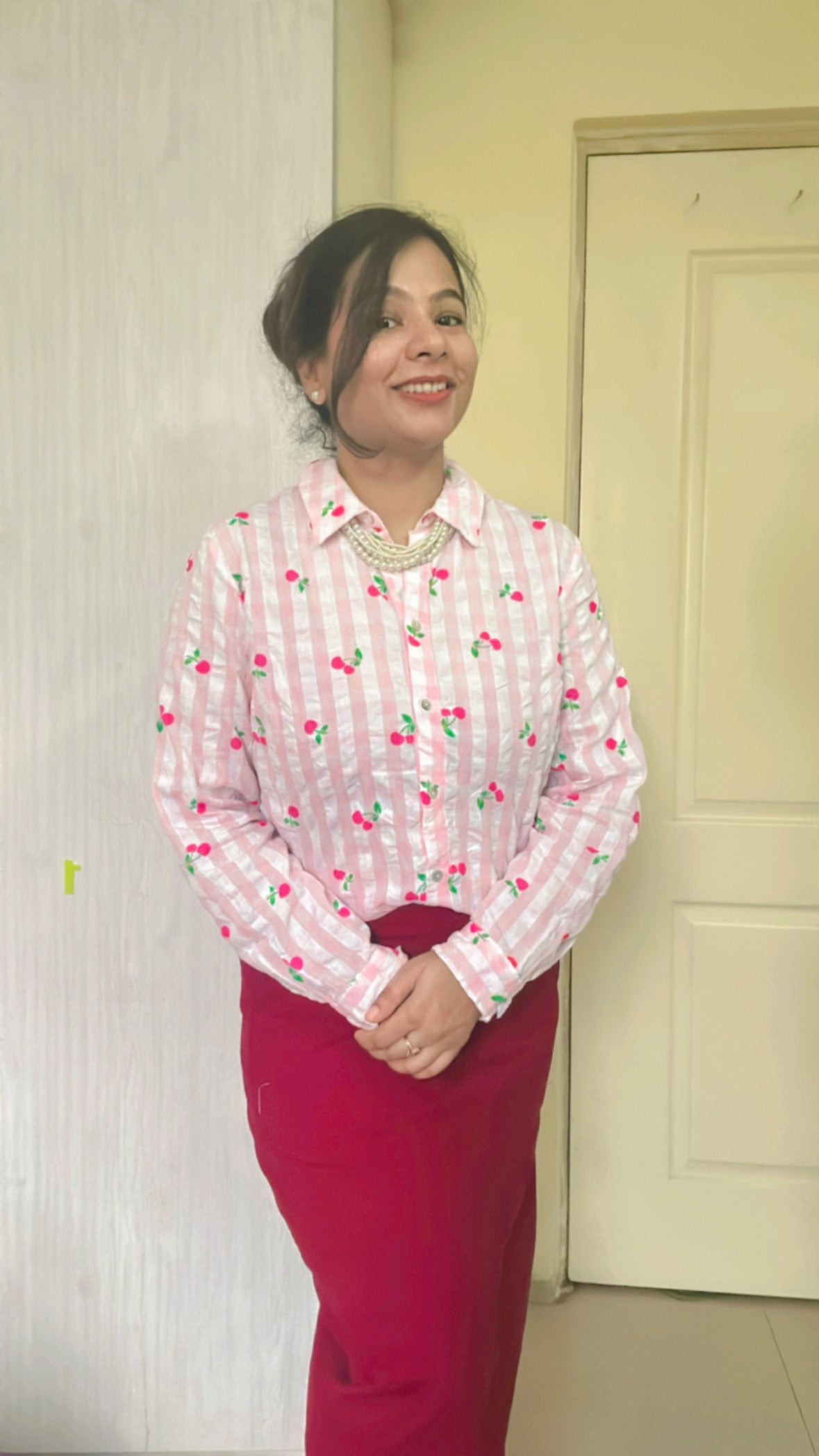 Baby Pink Strawberry Print Shrit
